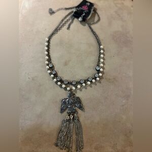 Beautiful pearl firebird rhinestone necklace set